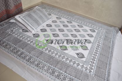 White Ash Bed cover