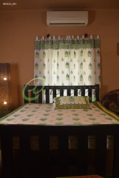 White Fern bed cover2