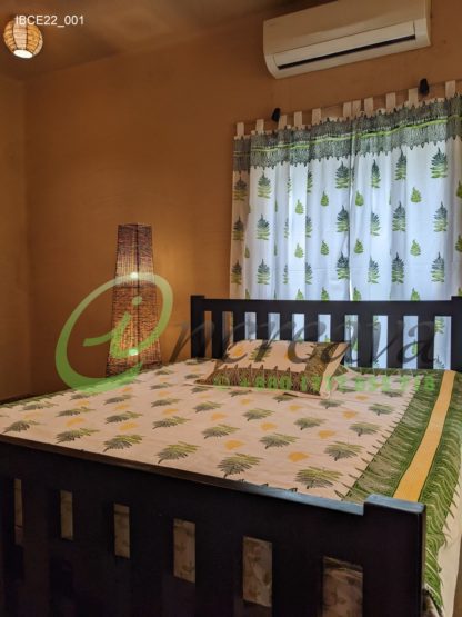 White Fern bed cover2