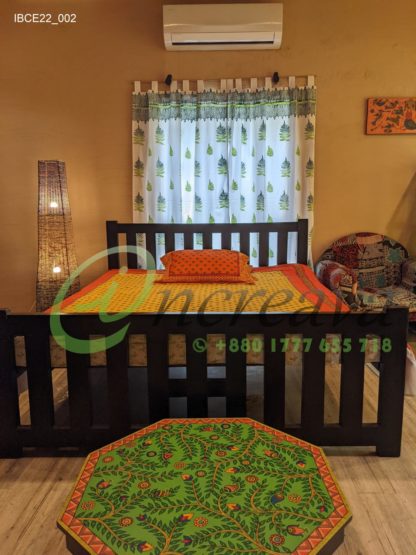 Orange Mastered bed cover
