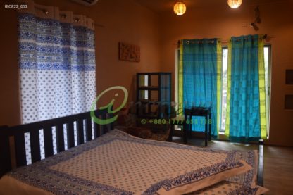White Jamdni blue bed cover