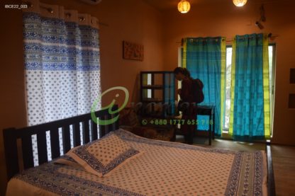 White Jamdni blue bed cover