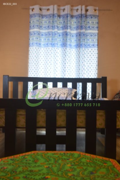 White Jamdni blue bed cover