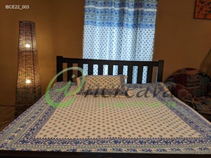 White Jamdni blue bed cover