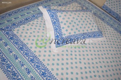 White Jamdni blue bed cover