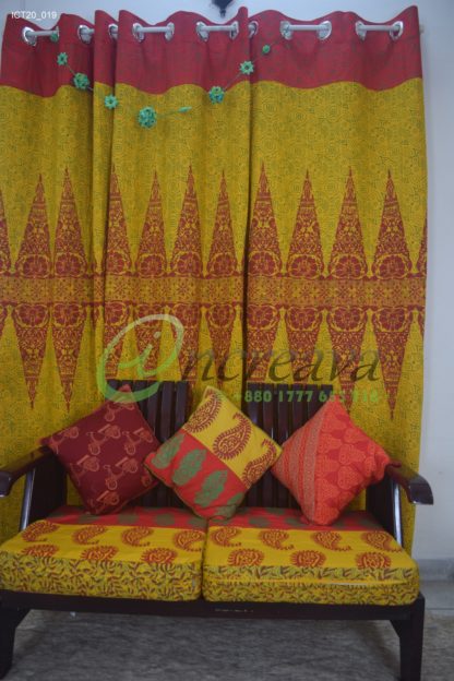 Mastered Red Curtain