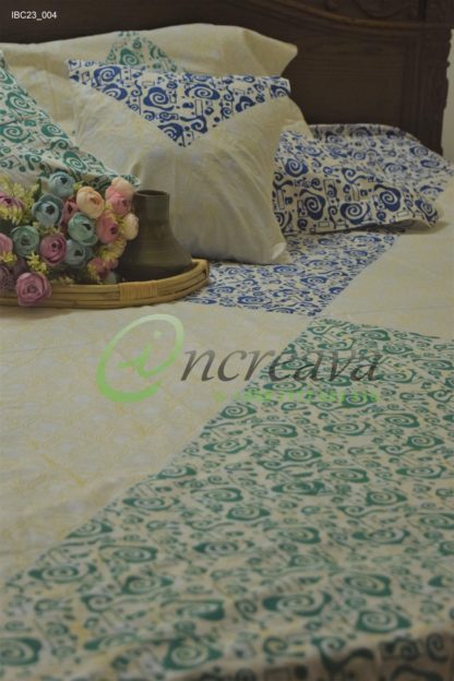 White Paste Triangle Bed cover