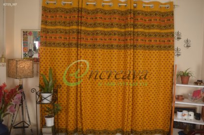 Mastered Color Curtain