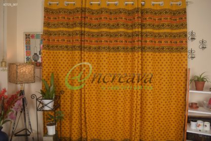 Mastered Color Curtain