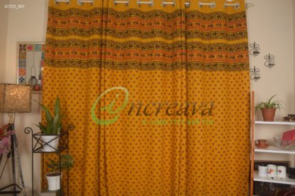 Mastered Color Curtain