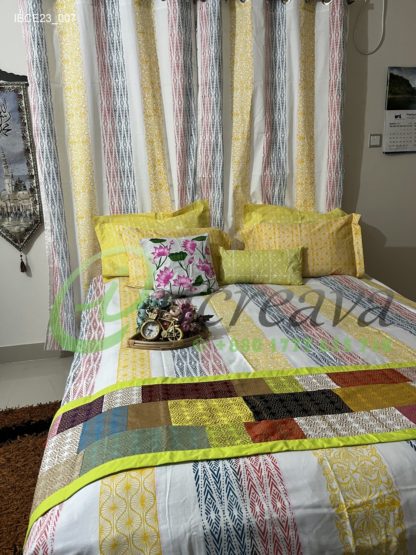 White Vertical Line  Bed cover
